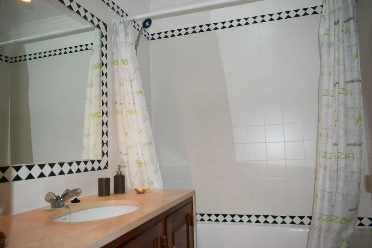Urbanizacao Salgados Apartment Guia