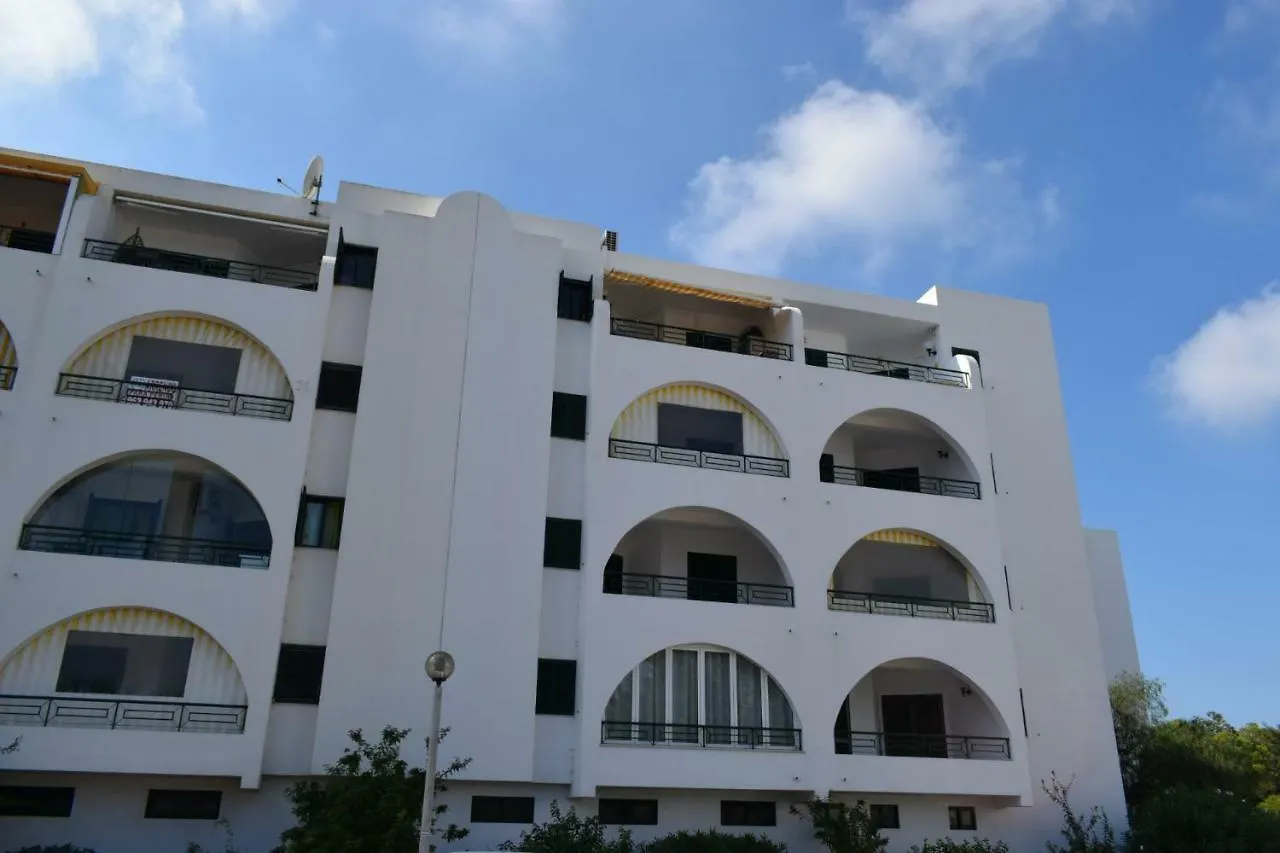 Urbanizacao Salgados Apartment Guia